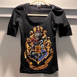 ⚡️Harry Potter⚡️ Hogwarts Crest Shirt